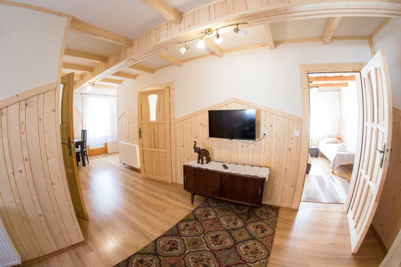 Szarotka Apartment Bukowina Tatrzanska Bagian luar foto